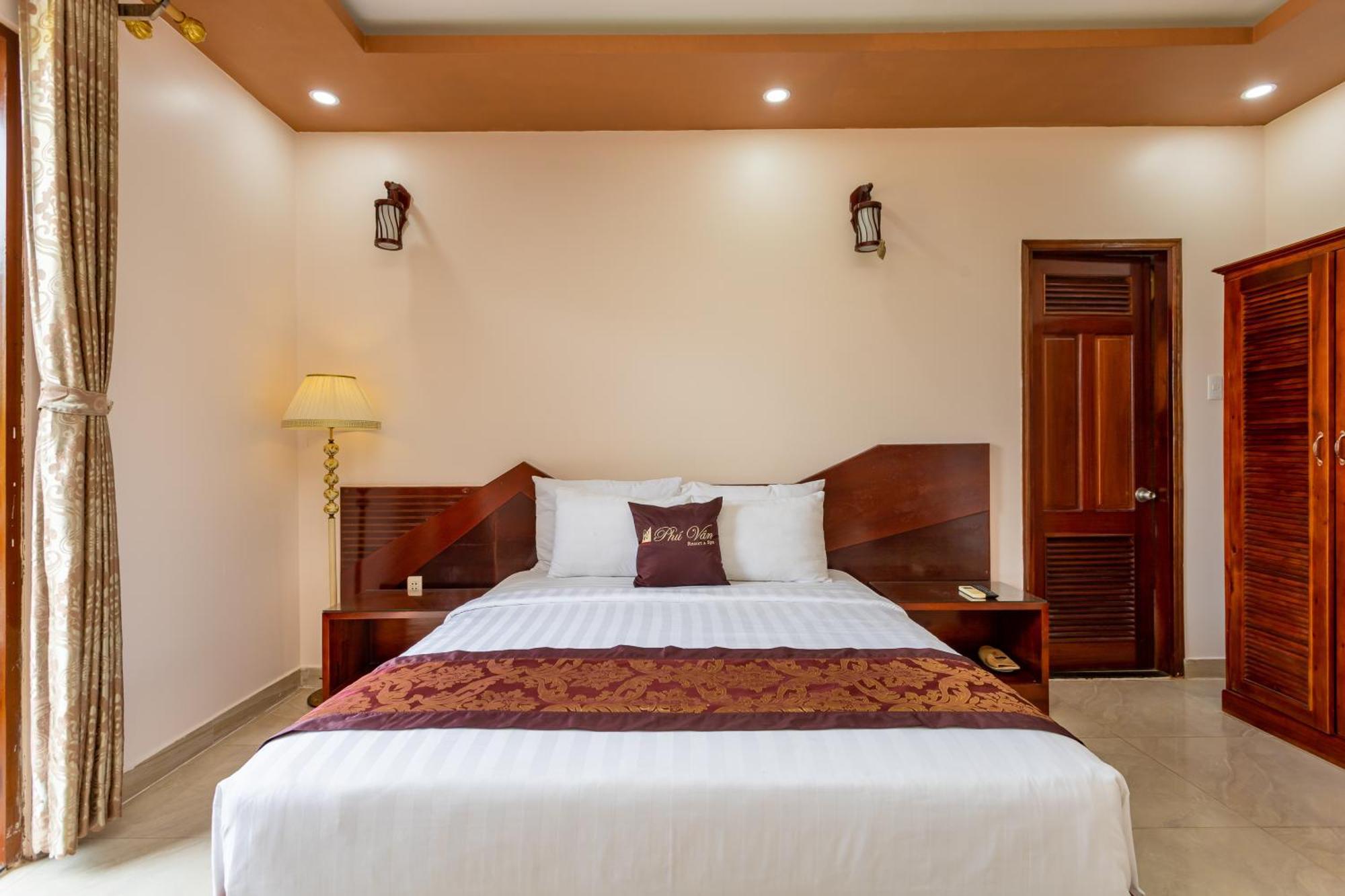 Phu Van Resort & Spa Дуонг-Донг Экстерьер фото
