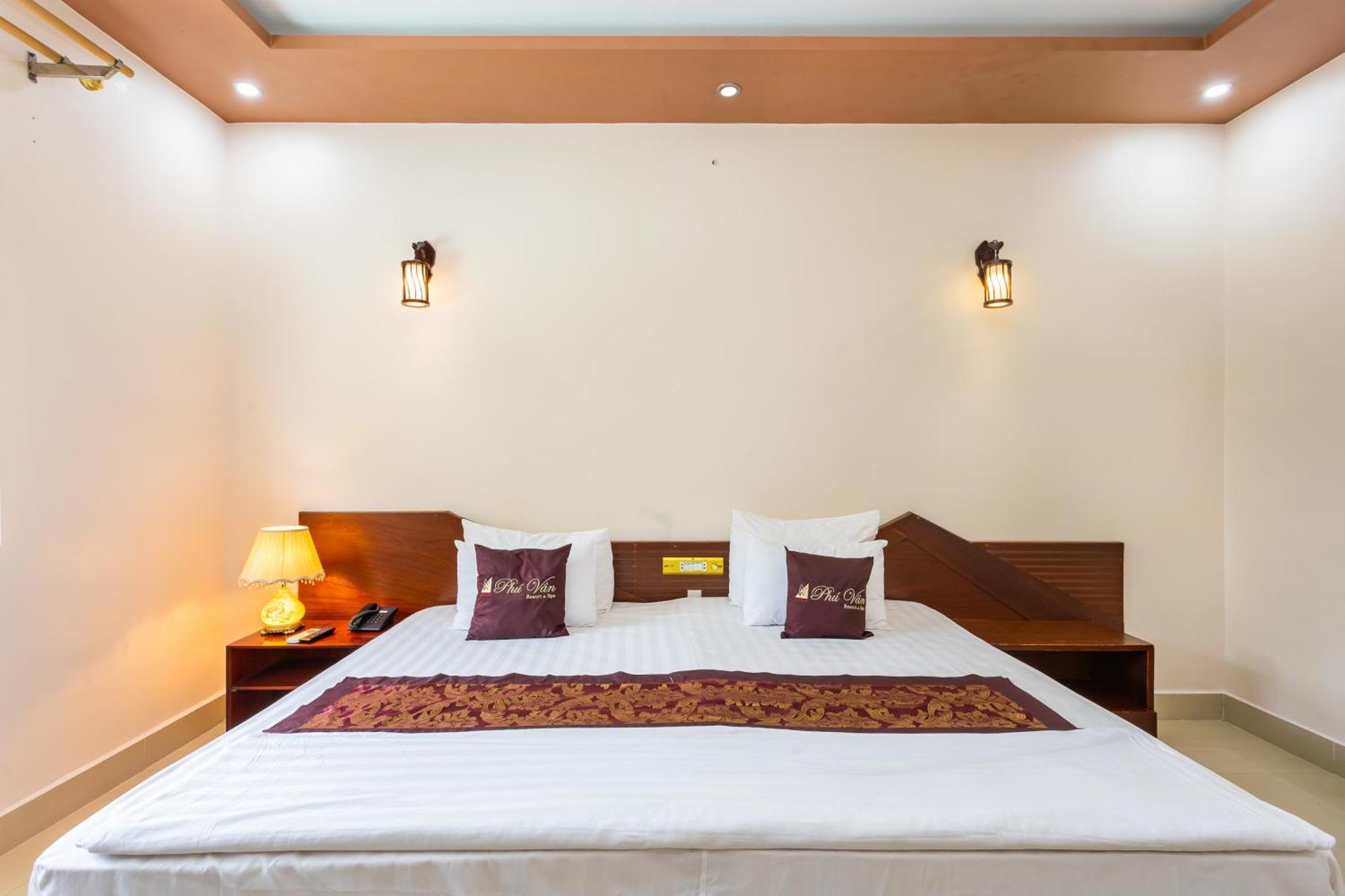 Phu Van Resort & Spa Дуонг-Донг Экстерьер фото
