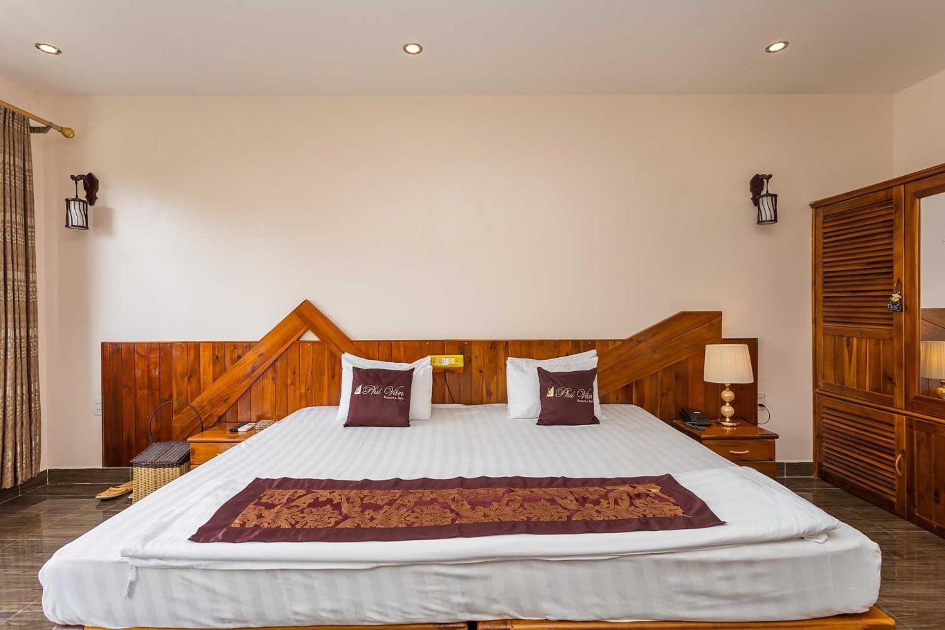 Phu Van Resort & Spa Дуонг-Донг Экстерьер фото