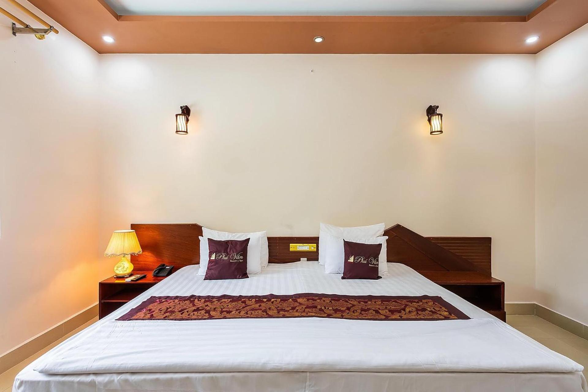 Phu Van Resort & Spa Дуонг-Донг Экстерьер фото